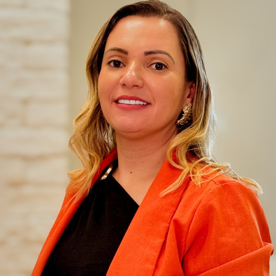 Cliente Bruna da Domus Media